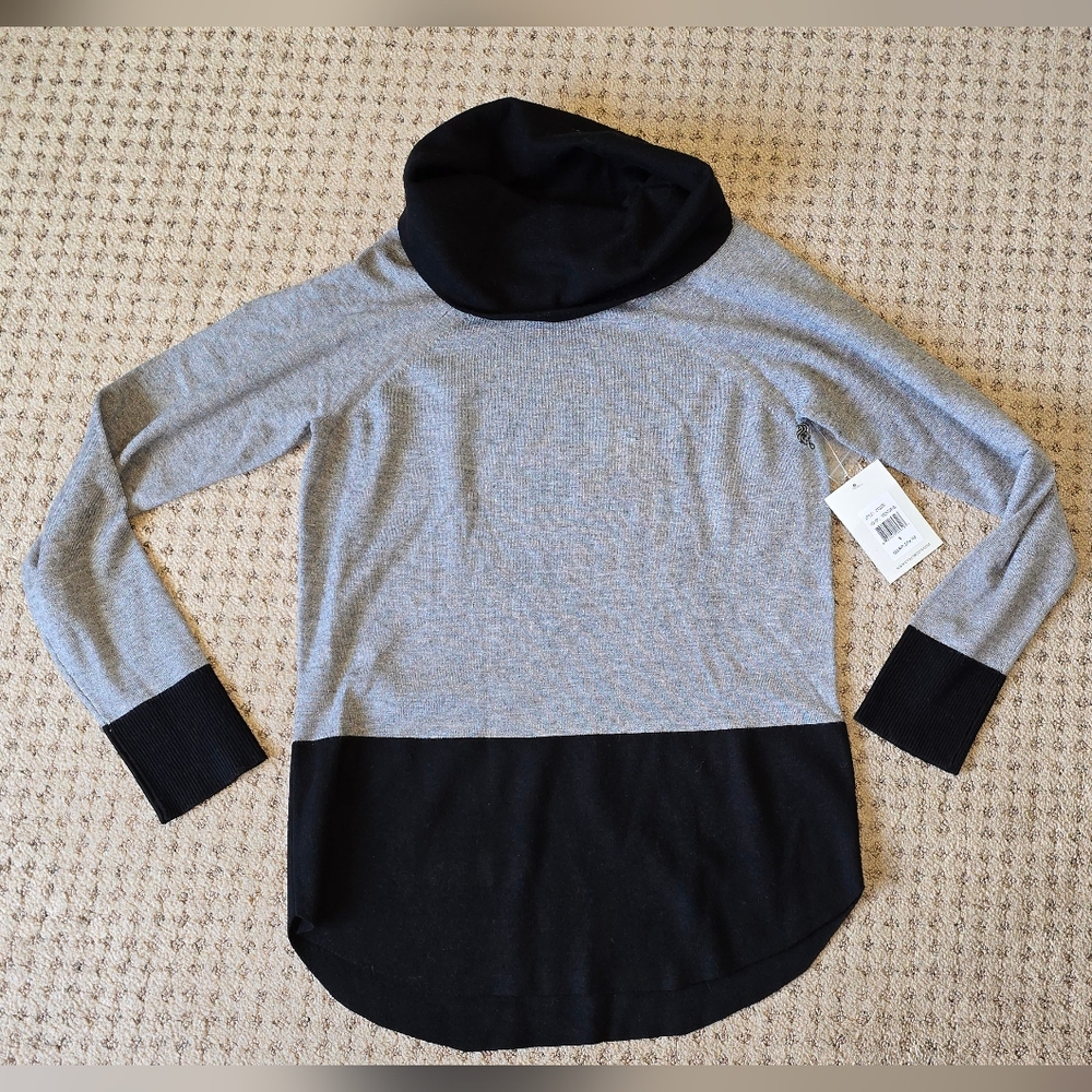 Raya sweater